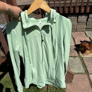 🚫SOLD🚫NWOT lululemon Creamy Mint define jacket *hooded version*